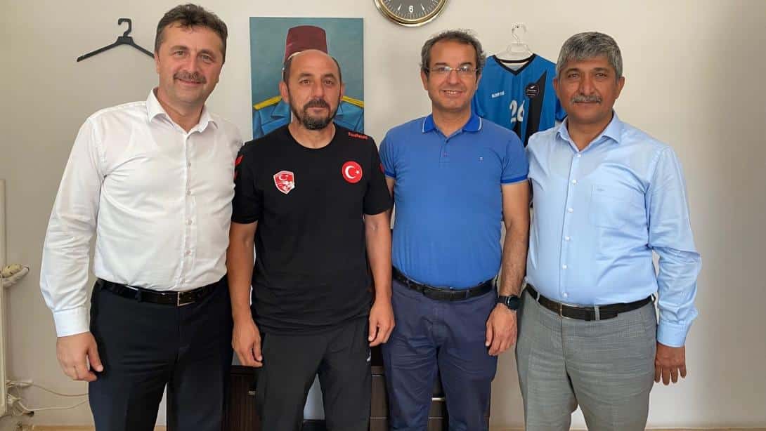 Hakkı Hocamız, Güreş Milli Takımı Antrenörü Olarak Görevlendirildi